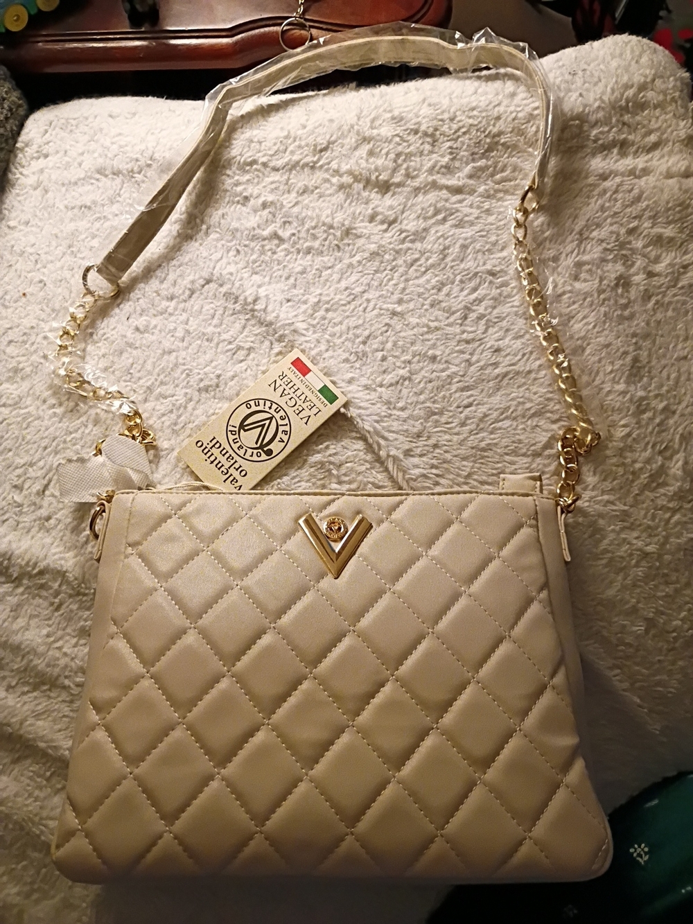 Valentino Orlandi White Quilted Vegan Leather Crossboday Bag Golden Chain Strap - Picture 14 of 16